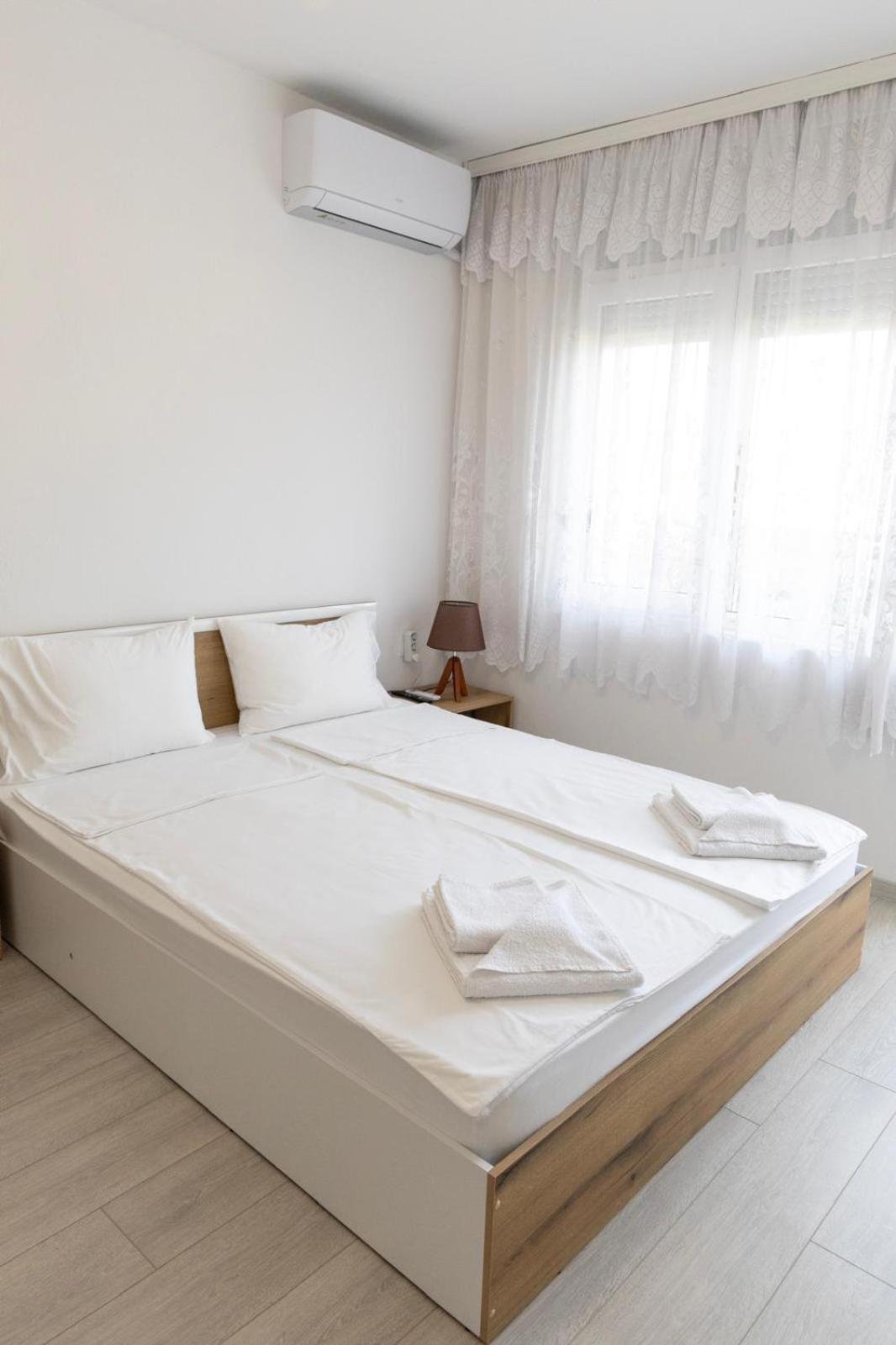 Kris Apartment Санданський Екстер'єр фото